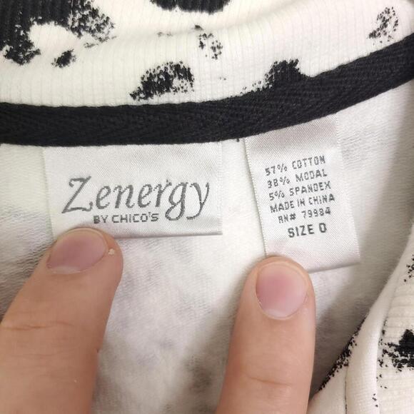 Chicos Jacket Womens S Full Zip Zenergy Athleisure Casual Weekend Exotic Animal - Picture 7 of 9